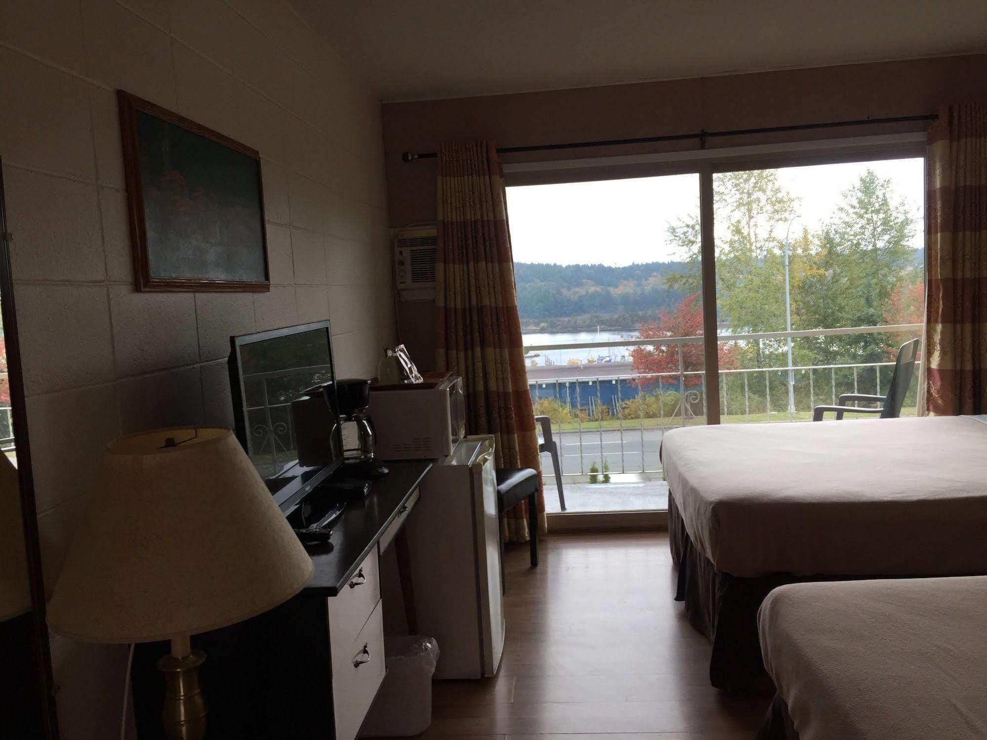 Holiday House Motel Ladysmith Exterior foto